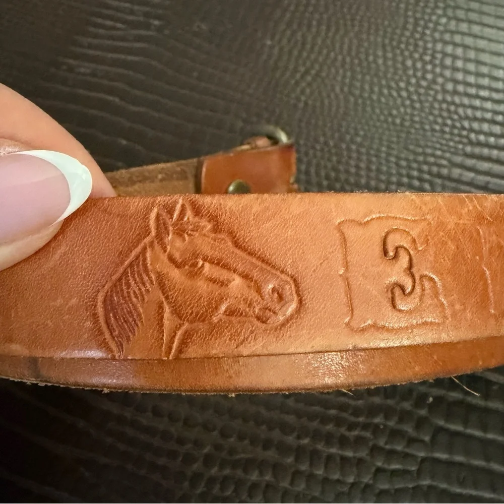 Vintage Erickson Hand-Tooled Leather Western Belt • Horse Motif Size 24